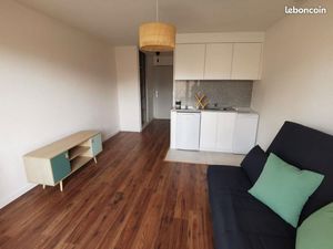 Studio proche gare St jean