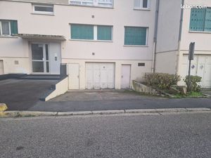 Garage (box) à vendre