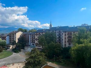 T3 lumineux avec 2 balcons + cave / à 5 min du centre-ville à pied