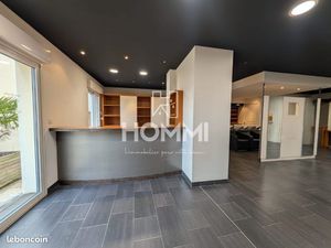 Local commercial 74 m² Sucé-sur-Erdre