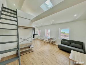 Studio 1 pièce 25 m²