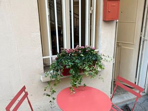 Studio meublé refait à neuf – Paris 16e