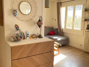 Charmant appartement 2 pièces – 44 m² – Entièrement meublé – Balcon – Cave incluse