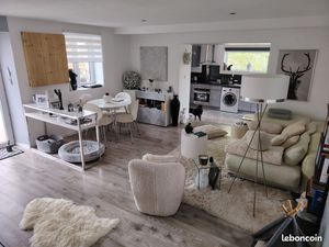 Maison à louer Gergovie