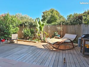 T3 rénové - terrasse - Toulon ouest Valbertrand
