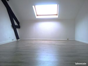 Charmant appartement f3 dernier etage quartier brasse belfort libre / video logement dispo