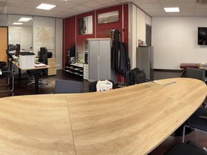 À louer local professionnel d’une surface totale de 88 m²