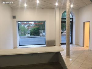 Location Local Commercial