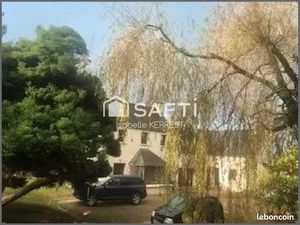 Propriété 10 pièces 176 m²