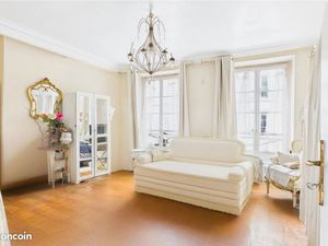 Bureaux  appartement  murs libres  pour professions libérales