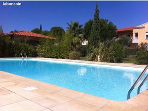 Loue t2 dans résidence sécurisée avec piscine