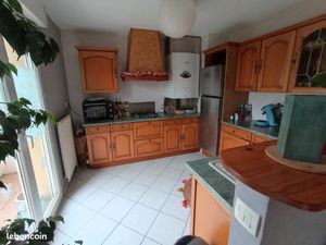 Appartement T2 de 46 41m2 + balcon +garage et cave