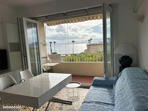 Appartement T2 vue mer  balcon  cave  garage...