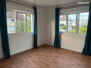 Appartement 26m2 très proche campus 1 non meublé