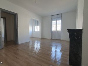 Appartement T3 83 m2 rénové récemment