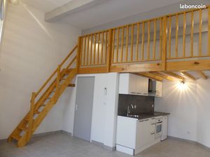 Appartement . 1 pièce + mezzanine . 38m2