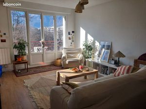 Location appartement T2 meublé et lumineux