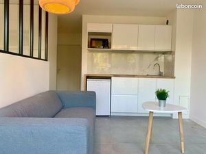 Studio meublé en face parc rivière