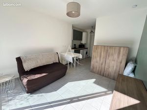 Studio 1 pièce 19 m²