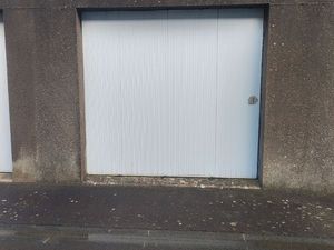 Grand garage - Box en centre ville