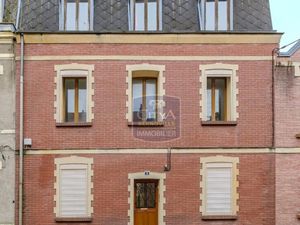 Appartement 6 pièces 159 m²