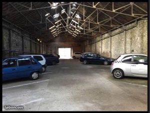 Place de parking moto