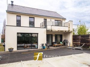 Maison 7 pièces 135 m²