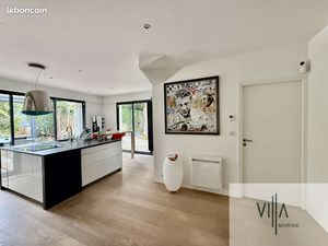 Maison 8 pièces 168 m²