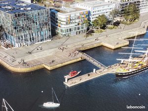 Local commercial/bureaux