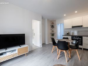 Location meublée - Appartement T2 32 m² – Entièrement rénové