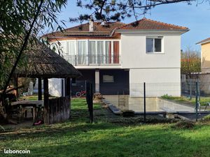T3 dans maison calme Grand large Piscine