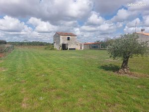 Terrain constuctible st porchaire