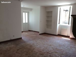 Au calme  grand F2 50m2 proche de Sancerre