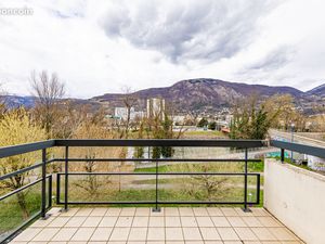 Location T1bis meublé campus