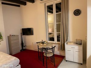 Location studio meublé