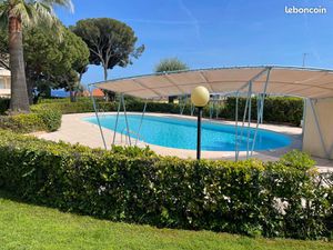 Appartement 2 pièces à louer avec jardin terrasse et piscine