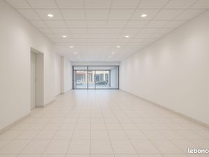 Local commercial hyper centre caen 80m²