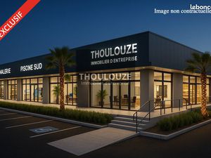 Local commercial 251 m²