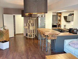 Appartement 90 m2 centre ville avec double parking