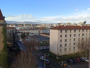 T3 57m² proche gare - école - autoroute
