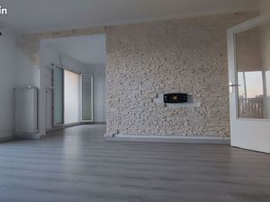 Appartement meublé 77 m² très lumineux – Dernier étage – Résidence calme fermée – Avignon 