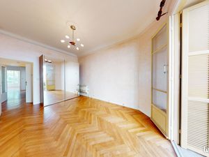 Appartement 2 pièces 81 m²