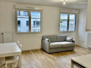 Studio 1 pièce 29 m²