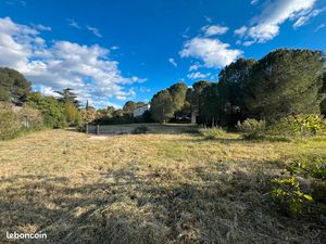 Terrain constructible 950 m² Calme absolu & accès rapide A75