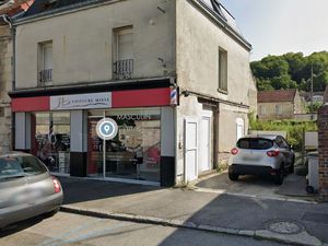 Immeuble locatif 100 % loué + commerce + TERRAIN CONSTRUCTIBLE A 100 % SUR 2 NIVEAUX CENTR