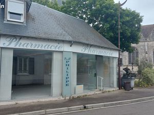 Local commercial +logement