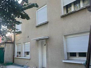 Appartement au rdc d une villa