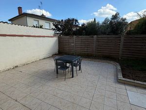 Appartement t2 avec grande terrasse