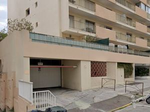 Garage 13m2 à louer proche square Carnot