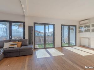 Bordeaux – Les Chartrons | Rare sur les quais  au calme absolu